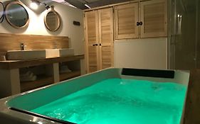 Bed And Breakfast Mas Du Grand Bordes